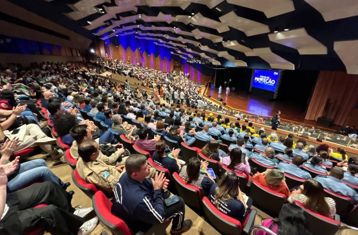 POR-ELAS-PROTECAO-DE-TODOS-OS-LADOS-fotos-Matheus-C-52-730x480